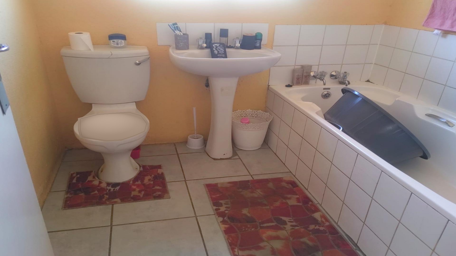 Bathroom 1 of property in Rustenburg