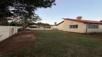 Garden of property in Primrose
