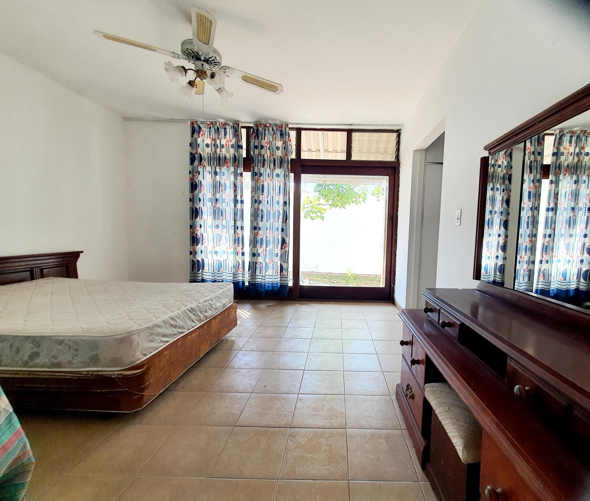  of property in Montclair (Dbn)