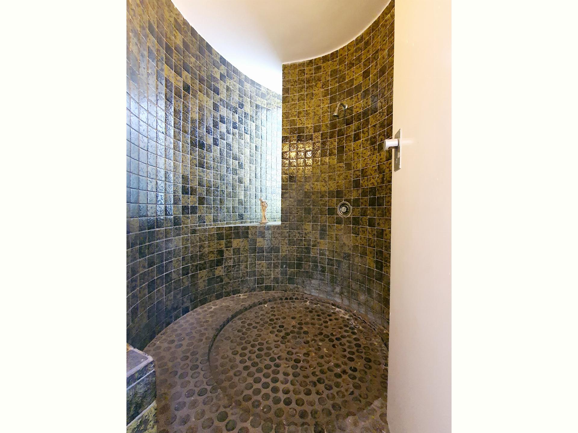  of property in Montclair (Dbn)
