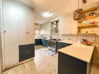  of property in Alberton