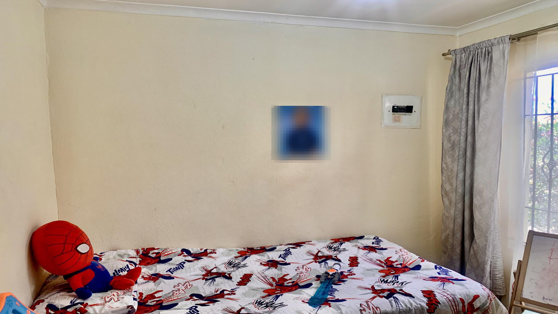 Bed Room 1 of property in Naturena