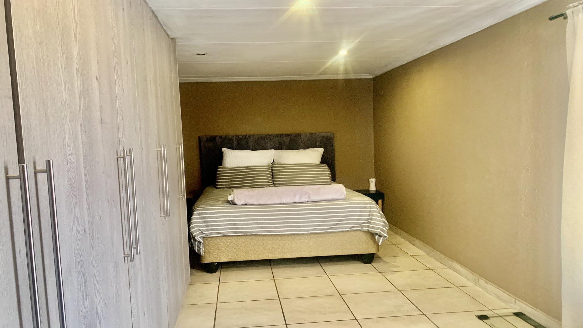 Bed Room 2 of property in Naturena