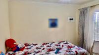 Bed Room 1 of property in Naturena