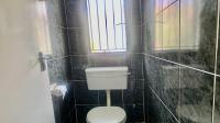 Bathroom 1 of property in Naturena