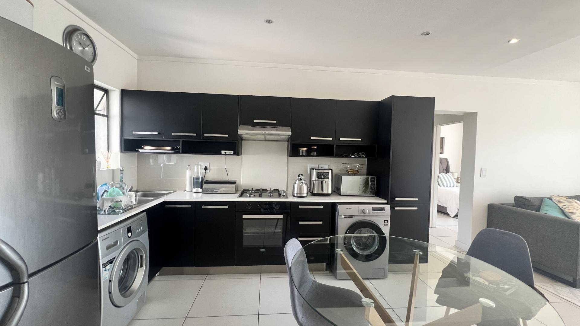 Kitchen of property in Lone Hill