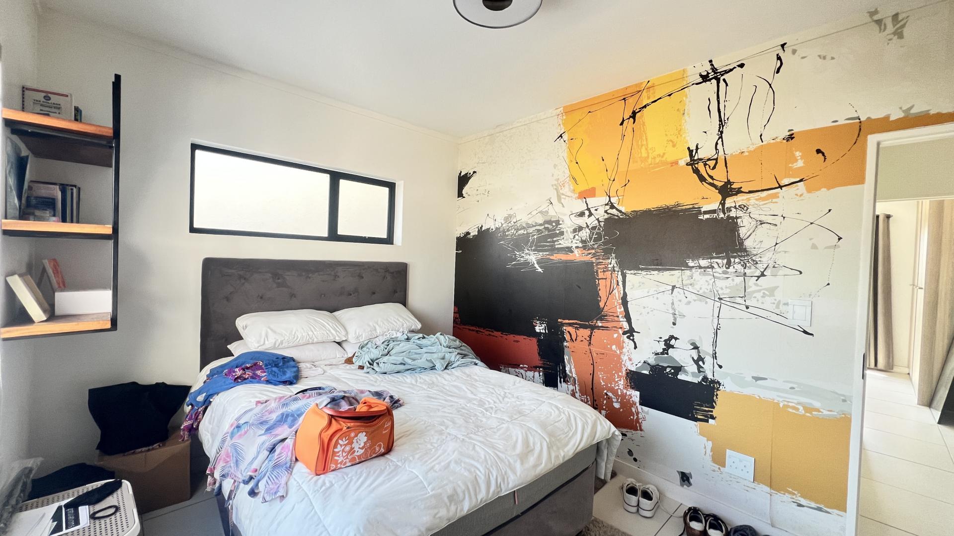 Bed Room 3 of property in Lone Hill