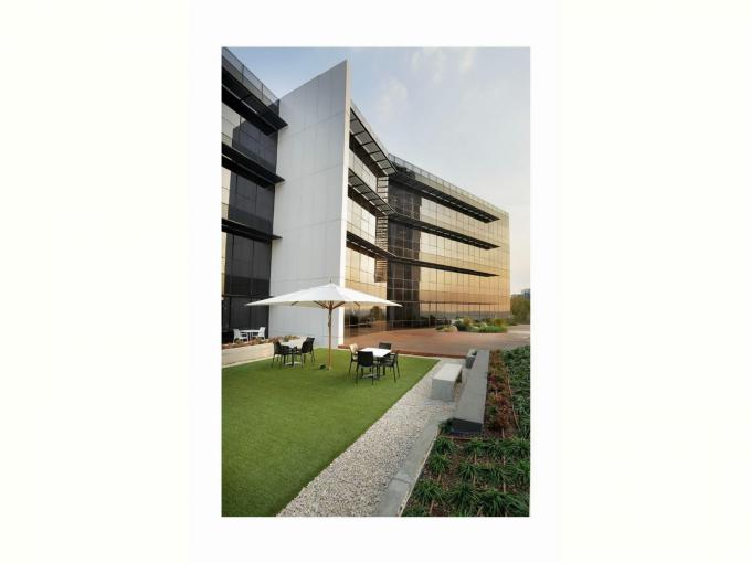 Apartment for Sale and to Rent For Sale in Sandton - MR724578