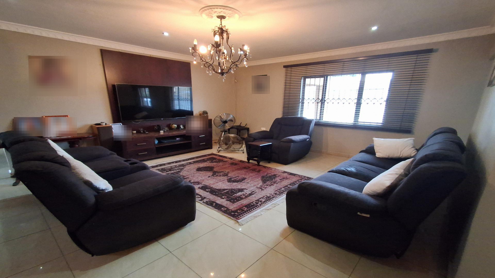 Lounges of property in Verulam 