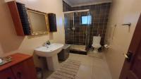 Bathroom 1 of property in Verulam 