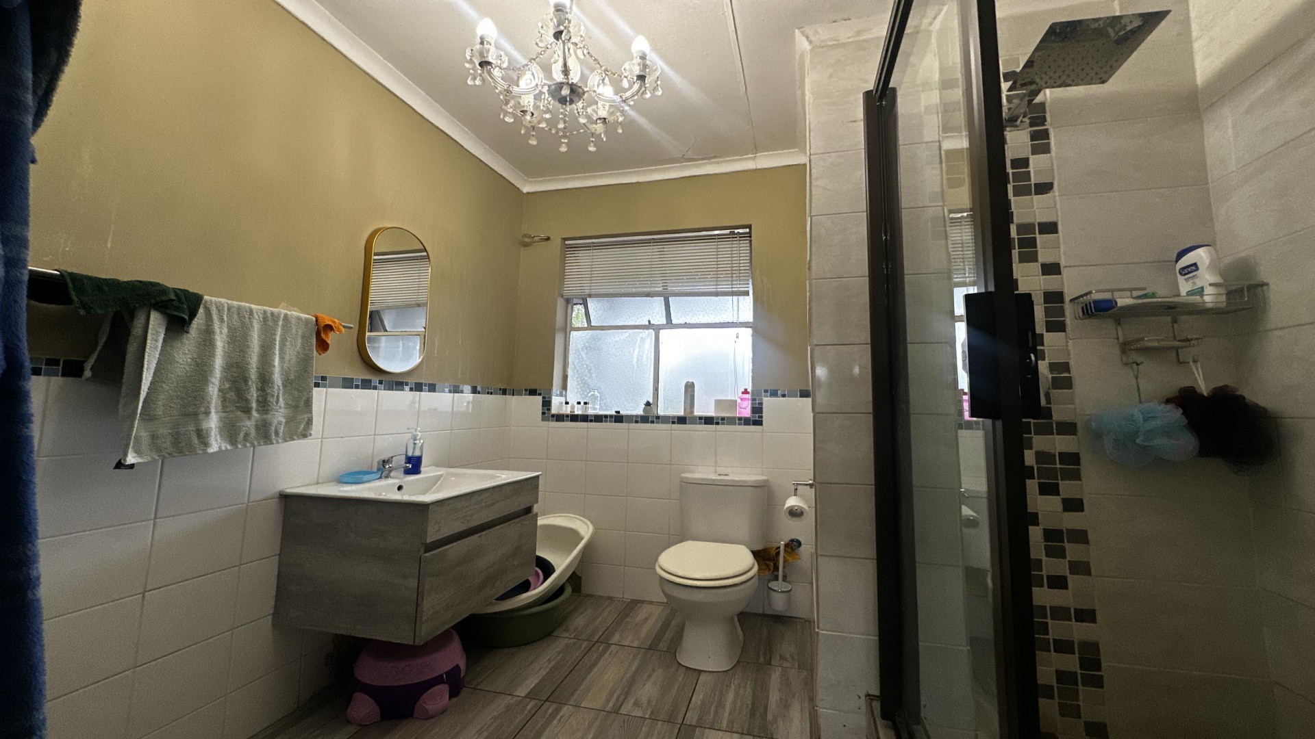 Bathroom 2 of property in Florida North