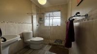 Bathroom 1 of property in Florida North