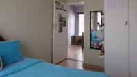 Bed Room 1 - 11 square meters of property in Radiokop