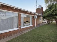 3 Bedroom 2 Bathroom House for Sale for sale in Uitsig
