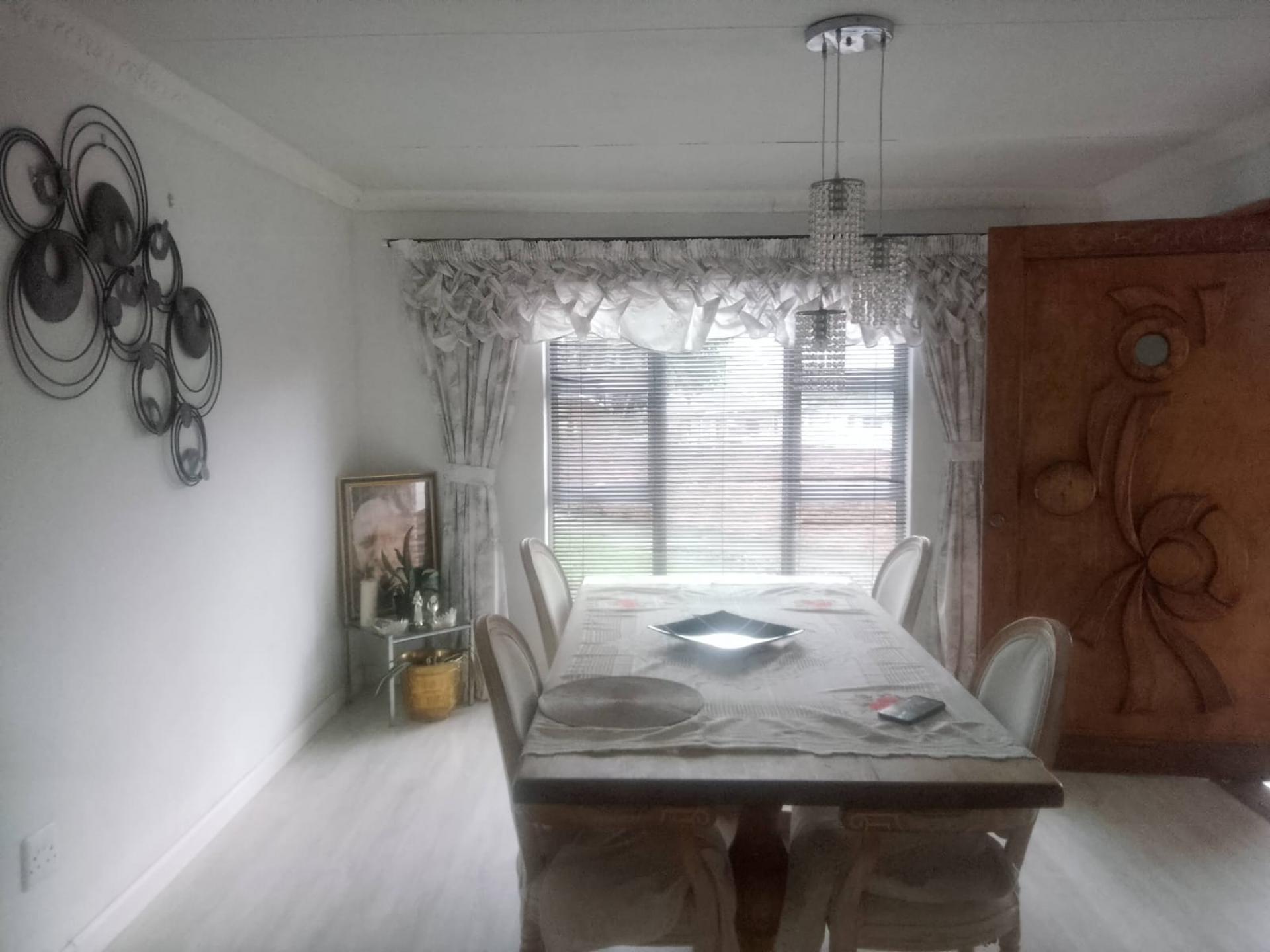  of property in Sherwood - PE
