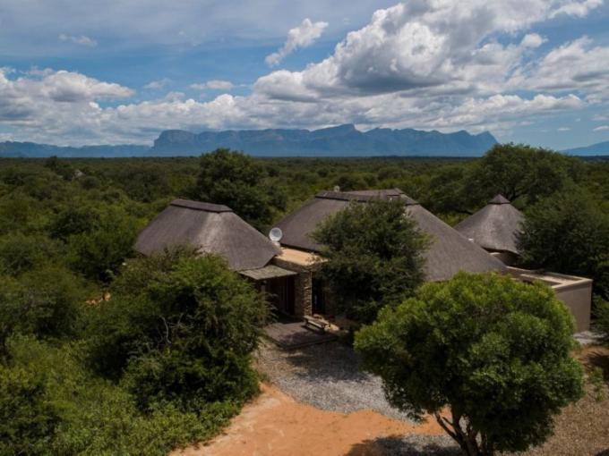 3 Bedroom House for Sale For Sale in Hoedspruit - MR724648