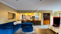 Lounges of property in Kloof 
