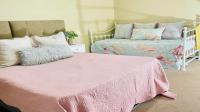 Bed Room 4 of property in Kloof 