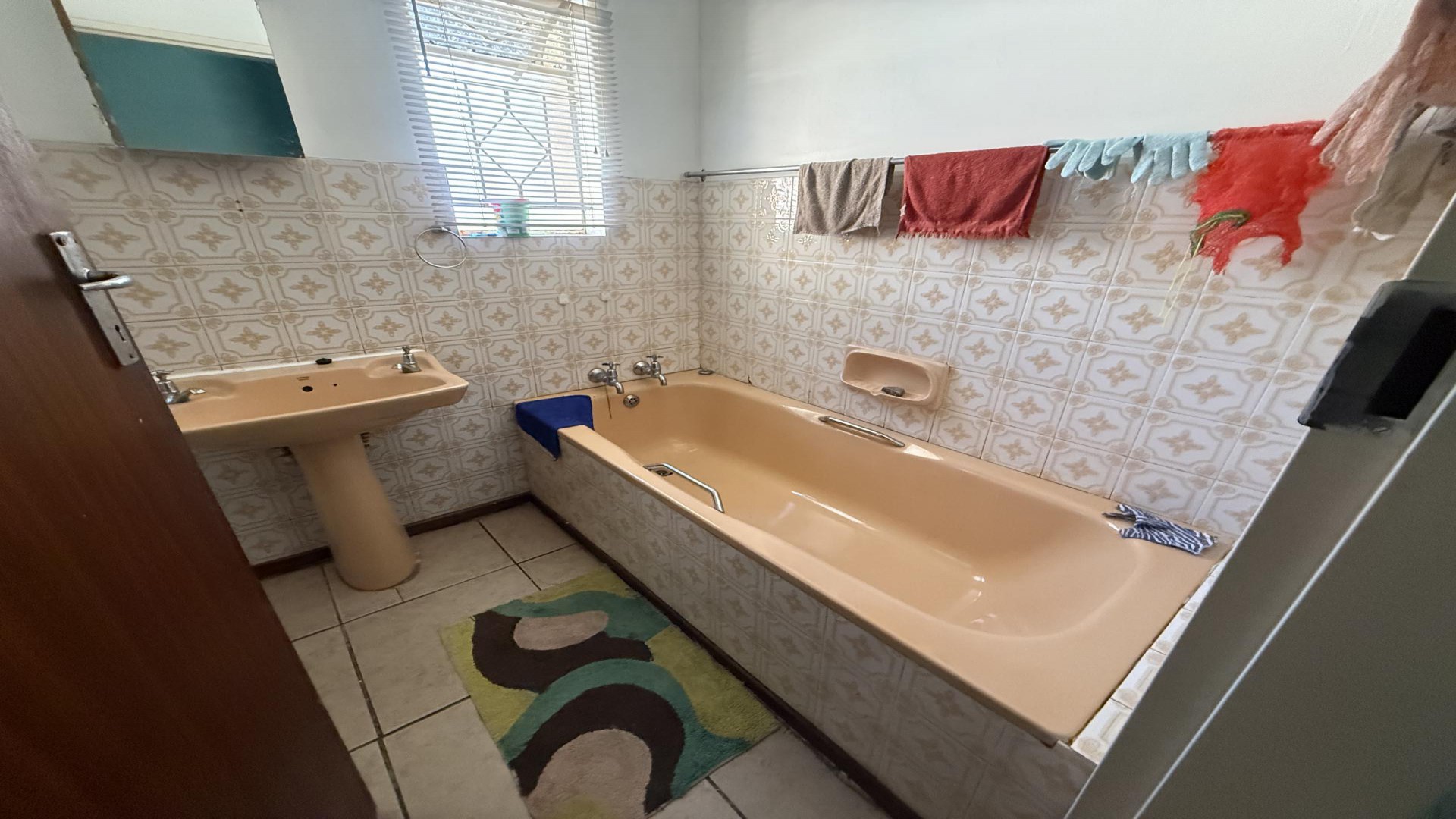Bathroom 3+ of property in Middelburg - MP