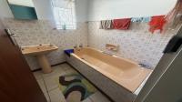 Bathroom 3+ of property in Middelburg - MP