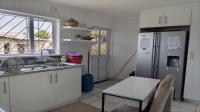 Kitchen of property in Kwandengezi