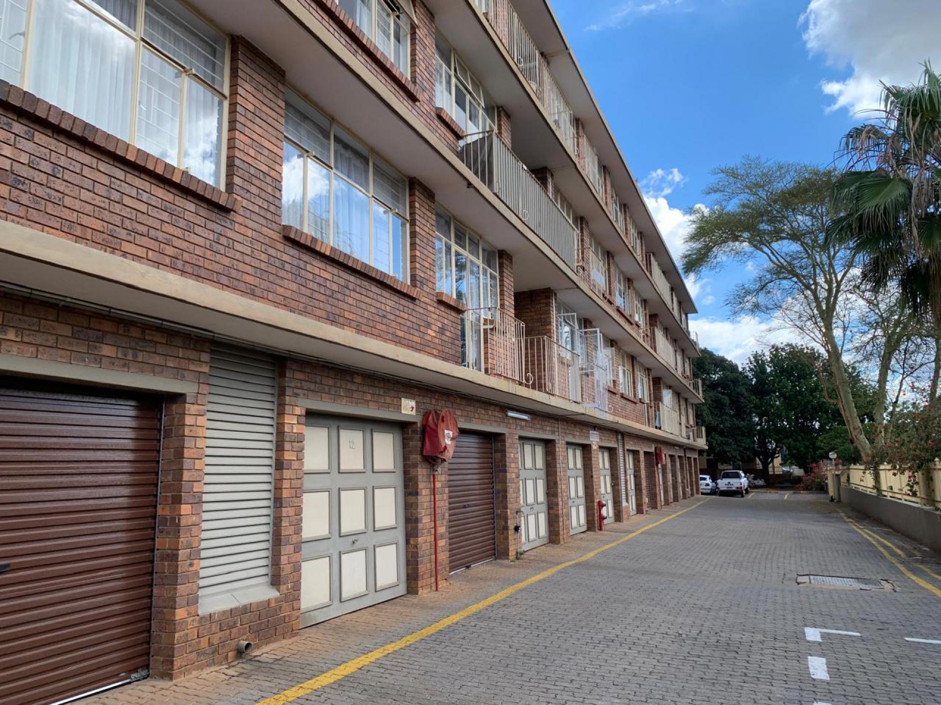  of property in Sinoville