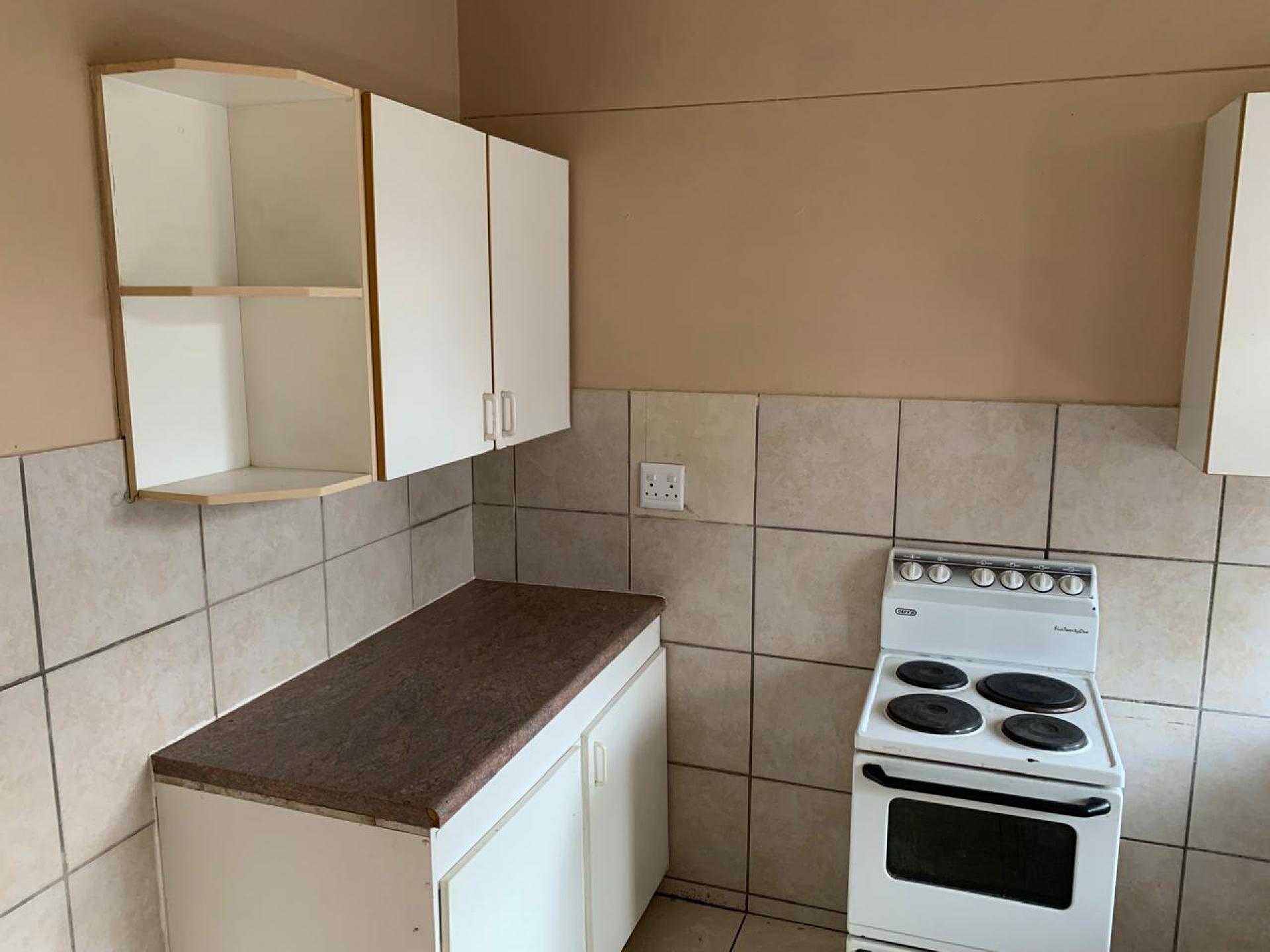 of property in Sinoville