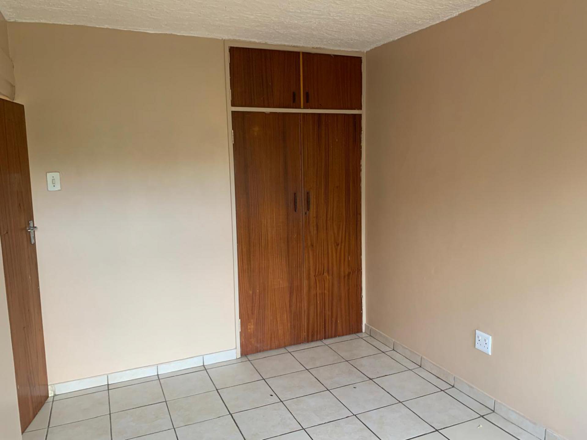 of property in Sinoville