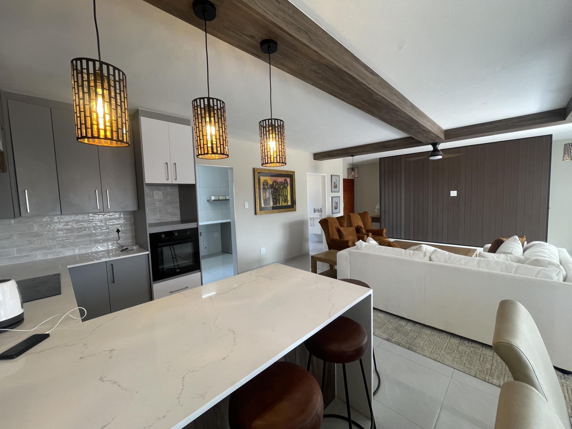  of property in Heatherview