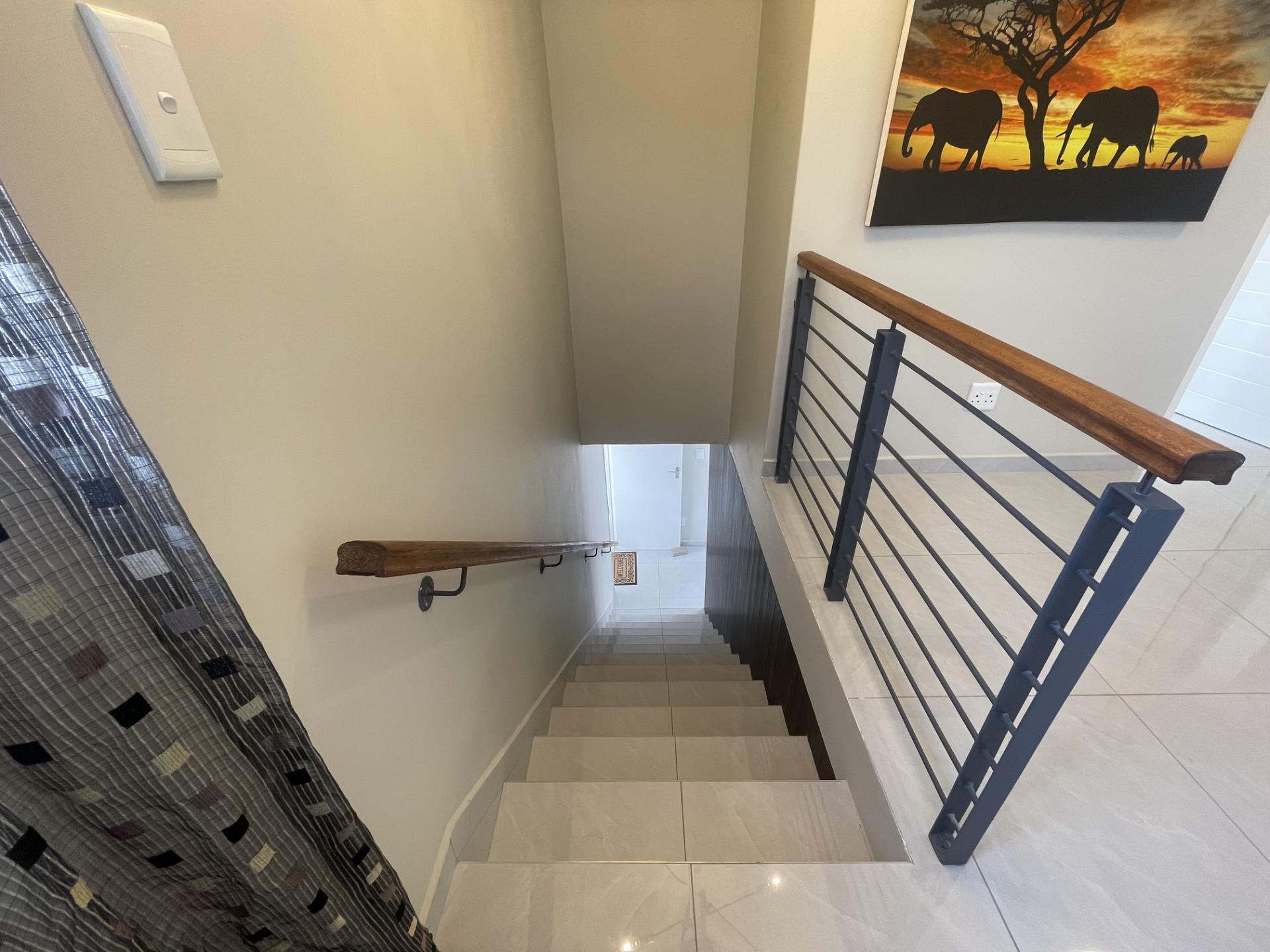  of property in Heatherview