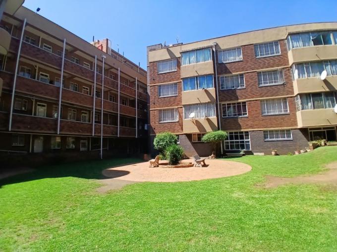 1 Bedroom Apartment for Sale For Sale in Turffontein - MR724720