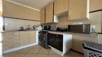 Kitchen of property in Karenpark