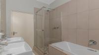 Bathroom 1 of property in North Riding