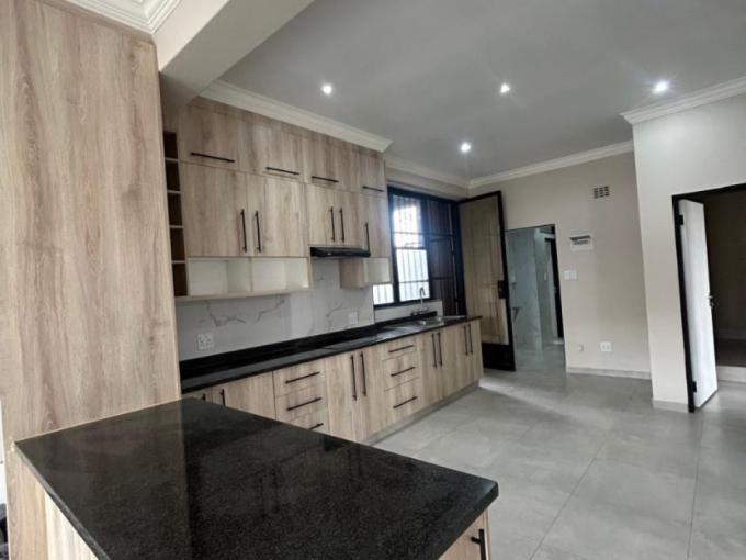 3 Bedroom Apartment to Rent in Kensington - JHB - Property to rent - MR724776