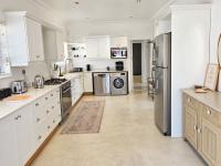  of property in Uvongo