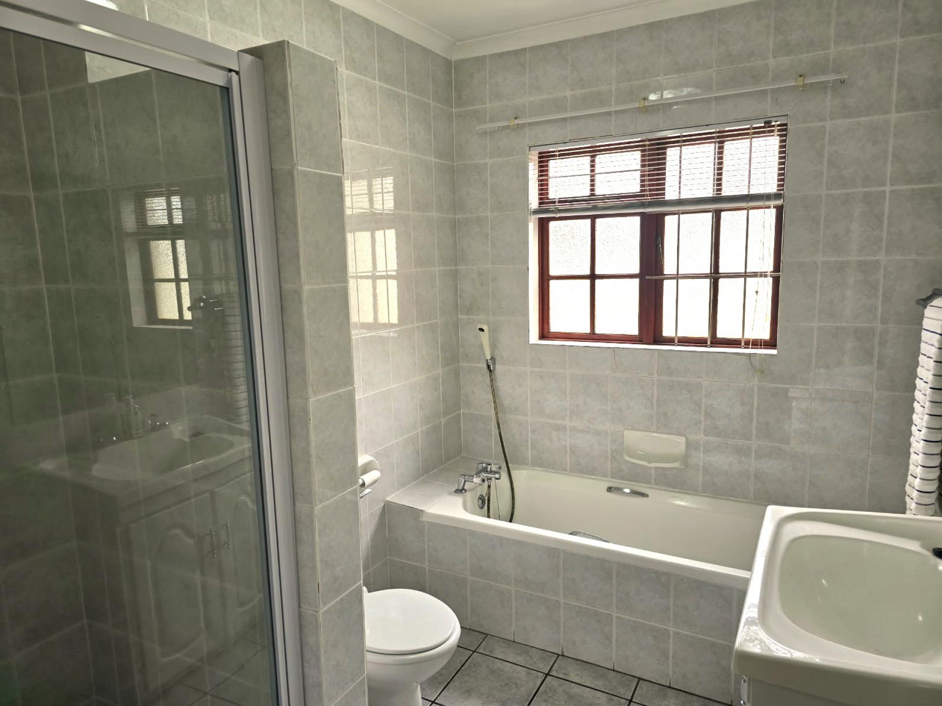  of property in Paarl