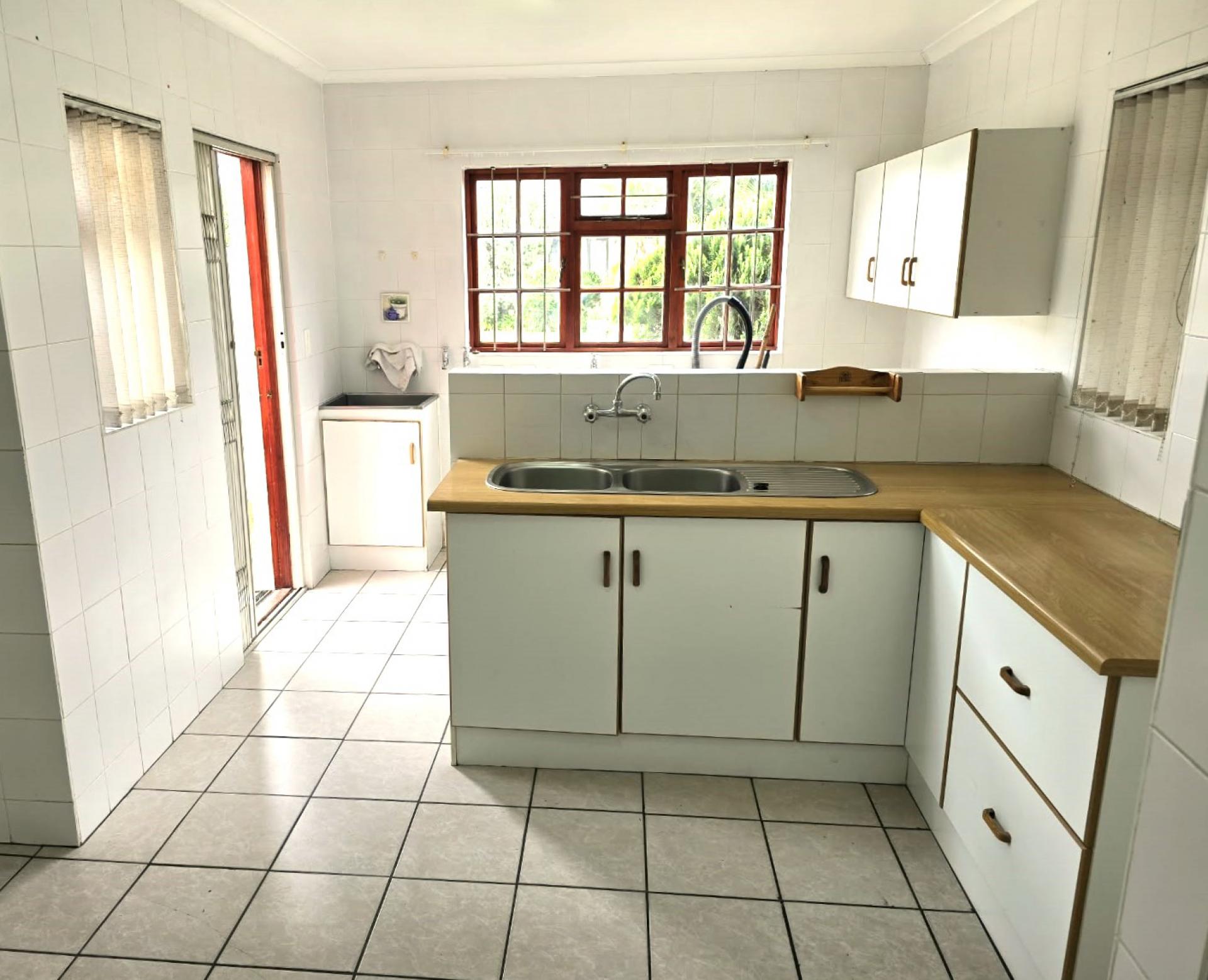  of property in Paarl