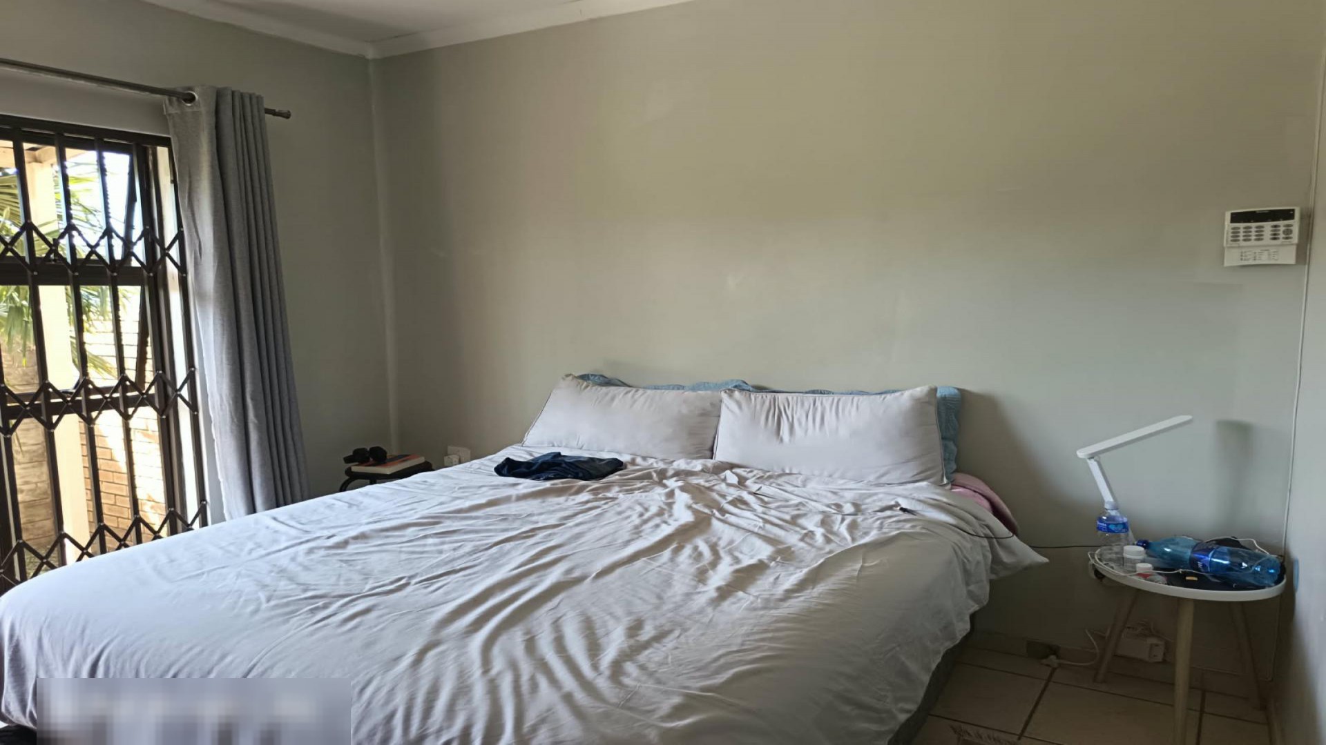 Bed Room 2 of property in Pioneer Park (Newcastle)