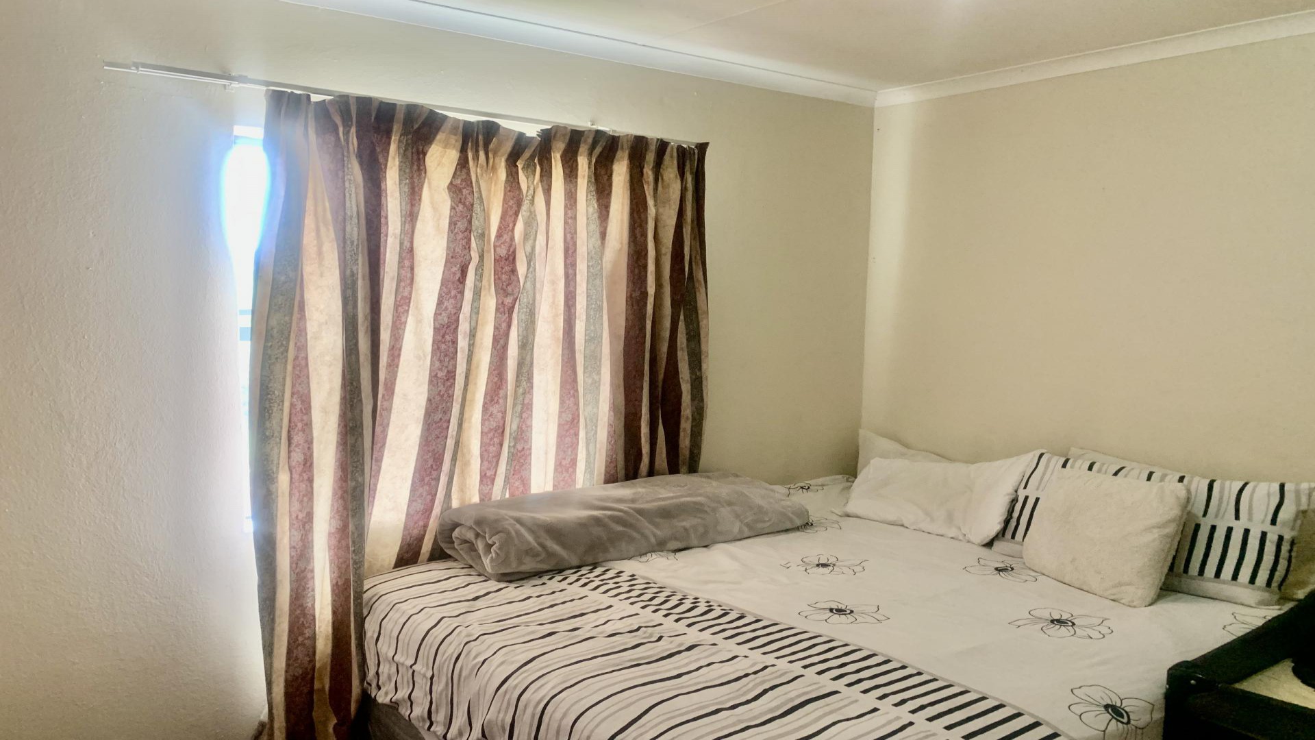 Bed Room 2 of property in Alveda
