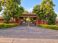  of property in Florauna