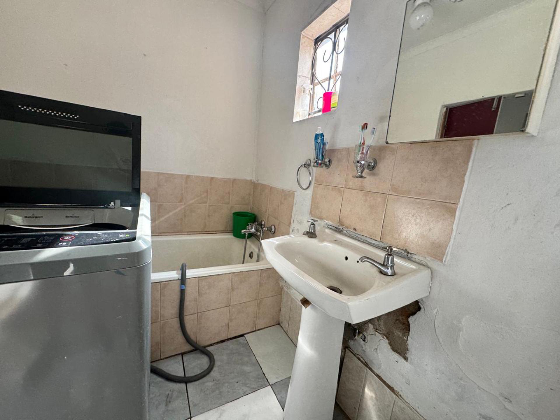  of property in Newclare