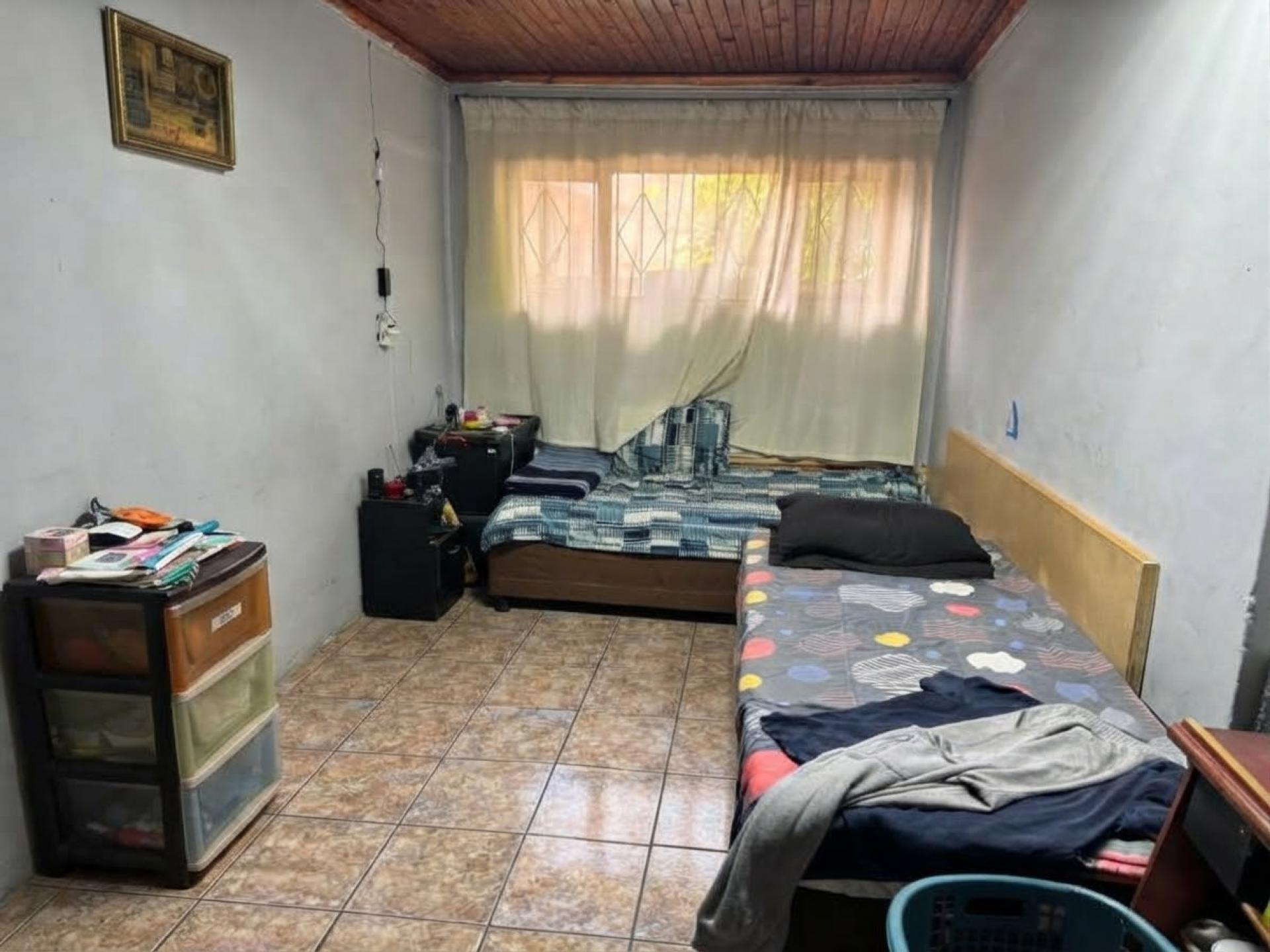  of property in Newclare