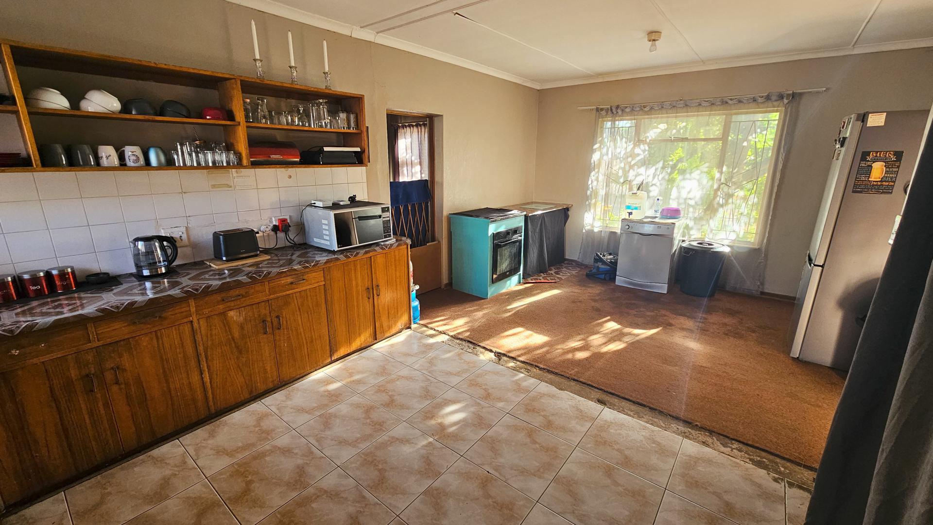 Kitchen of property in Fleurdal