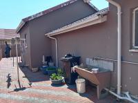  of property in Zakariyya Park