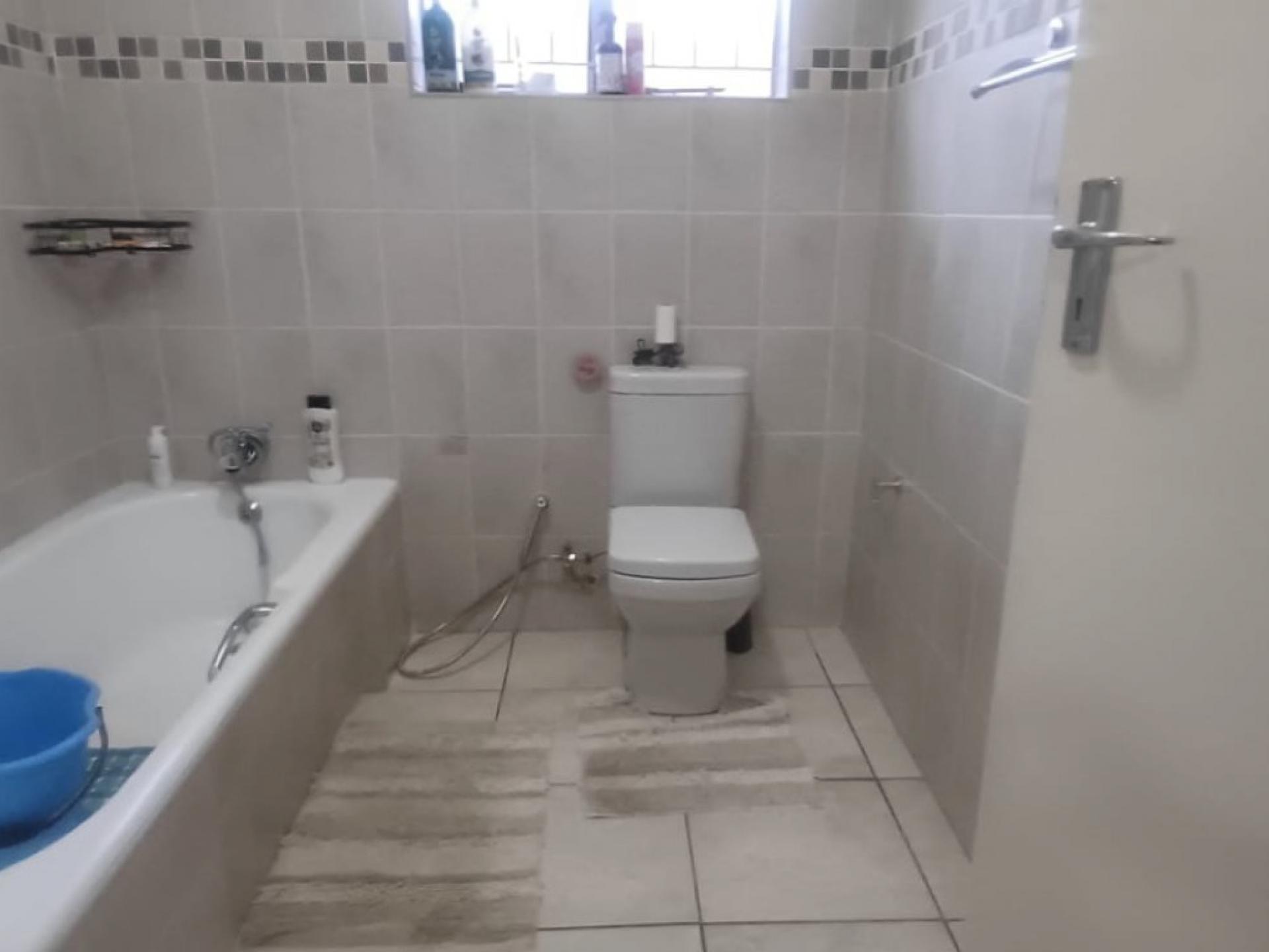  of property in Birch Acres