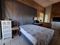  of property in Azaleapark