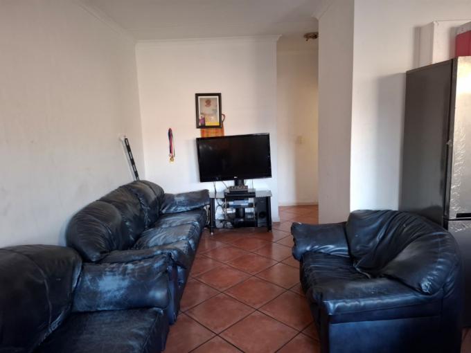 2 Bedroom Apartment for Sale For Sale in Goodwood - MR724936