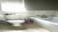 Bathroom 1 of property in Lenasia South