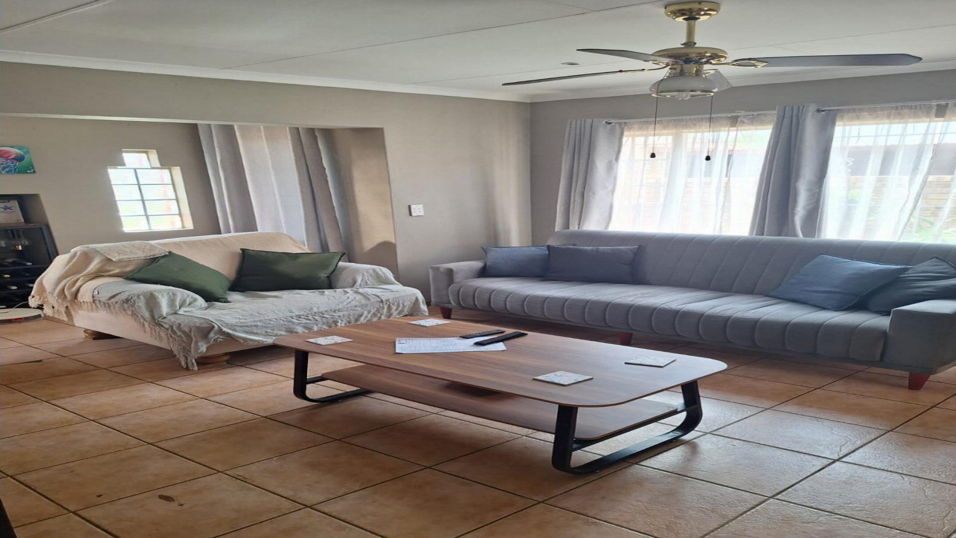 Lounges of property in Union