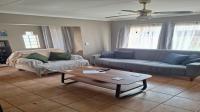 Lounges of property in Union